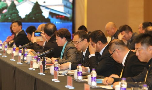 海外侨胞同心筑梦丝路 文艺盛宴点亮古都西安